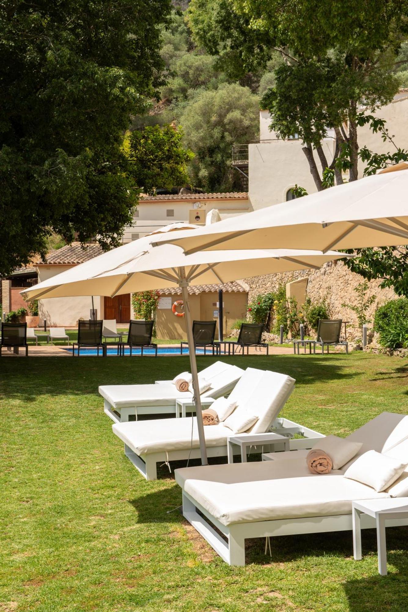 Hotel Convent De Begur Luaran gambar
