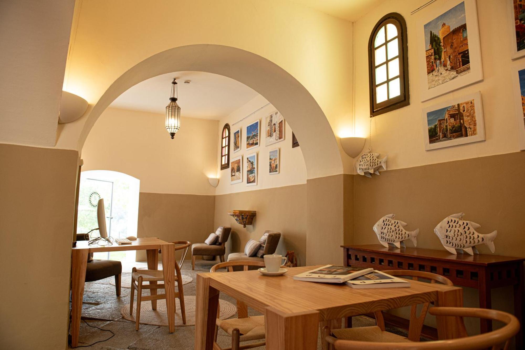 Hotel Convent De Begur Luaran gambar