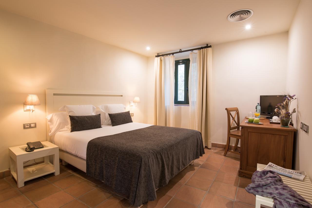 Hotel Convent De Begur Luaran gambar
