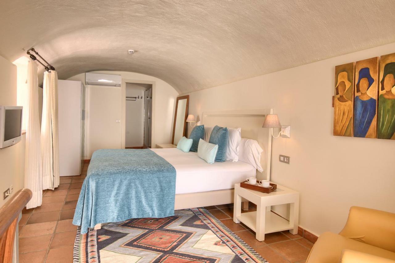 Hotel Convent De Begur Luaran gambar
